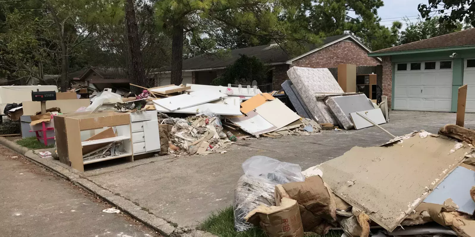 hurricane damage culdesac